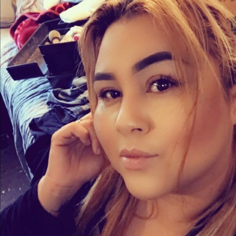 Meet your Posher, Wendy